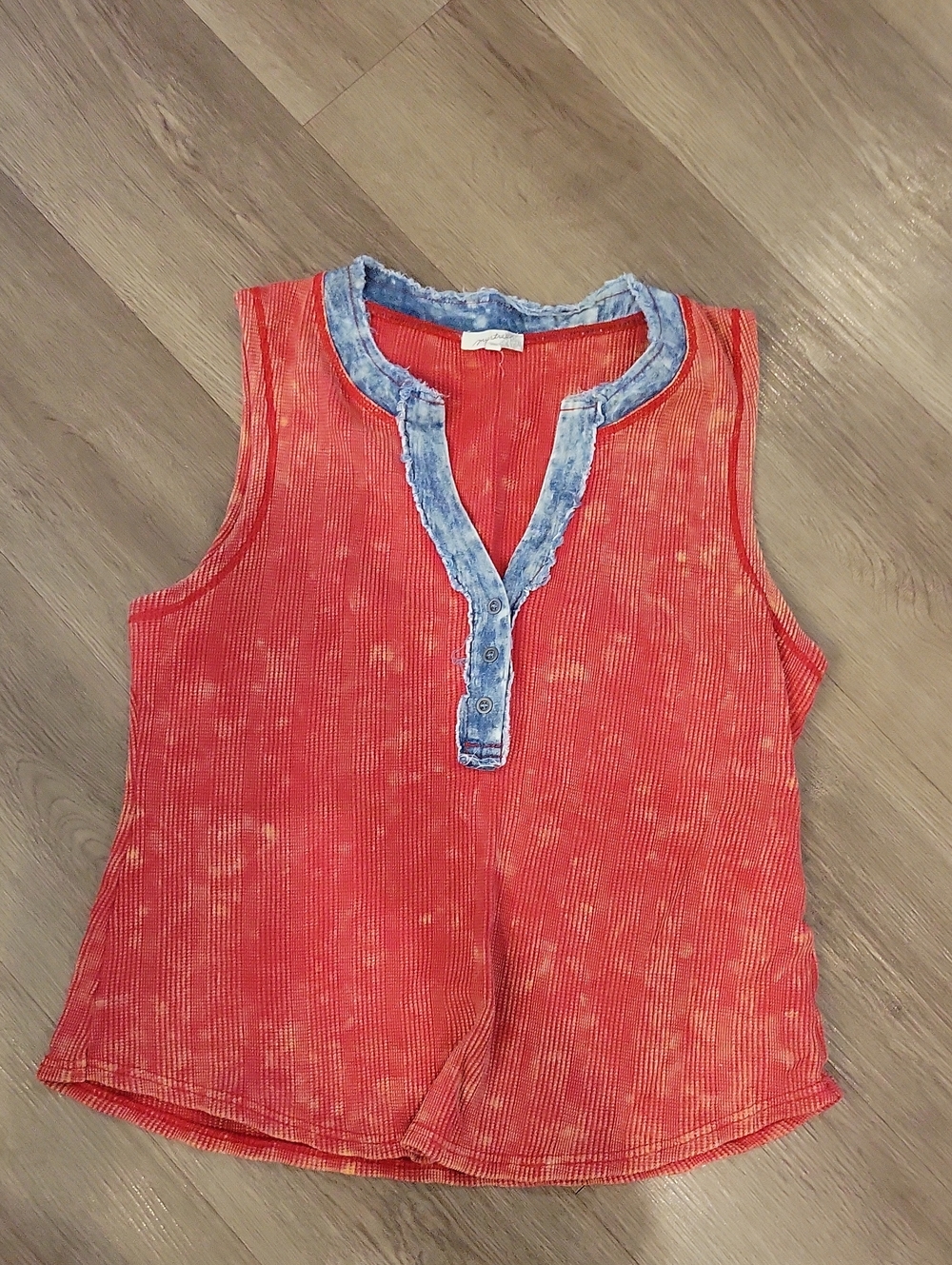 Like New Mystree Sleeveless Top